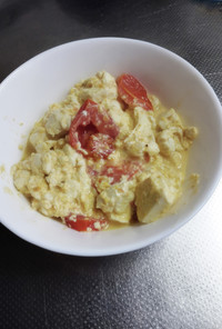 豆腐とトマトの卵とじ