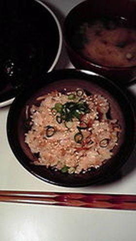 ツナ・ごぼう・なめ茸の簡単炊き込みご飯☆