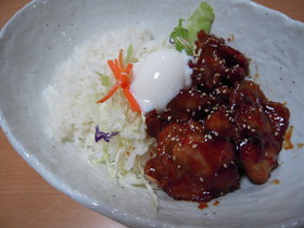 【カリカリ】生姜焼き丼