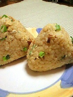焼肉のたれで☆カリカリ油揚げのおにぎり