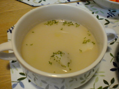 里芋のミルクスープの写真