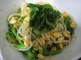 豆もやしと菜の花の明太子サラダ