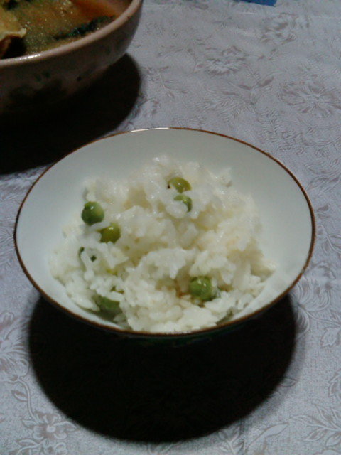 うすいエンドウの豆ご飯の画像
