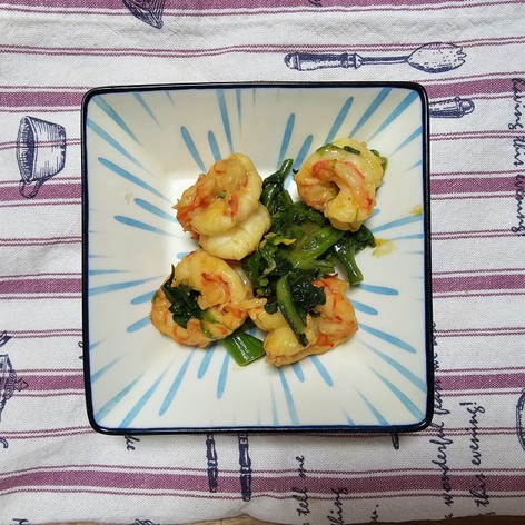 海老とアスパラ菜炒め