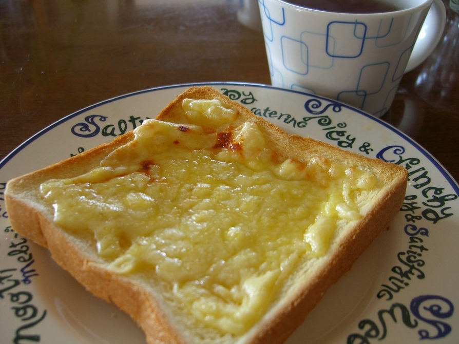 甘～い！チーズと蜂蜜のトーストの画像