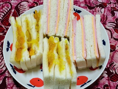 サンドイッチ/夏みかんジャム・ハムチーズの写真