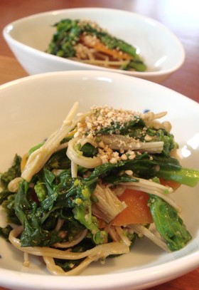 季節の青菜のごま生姜ナムル