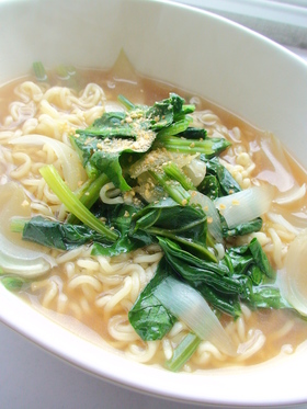 インスタントラーメンがイタリアンに*