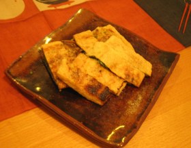 おつまみに!簡単おいし~♪ねぎ味噌油揚げ
