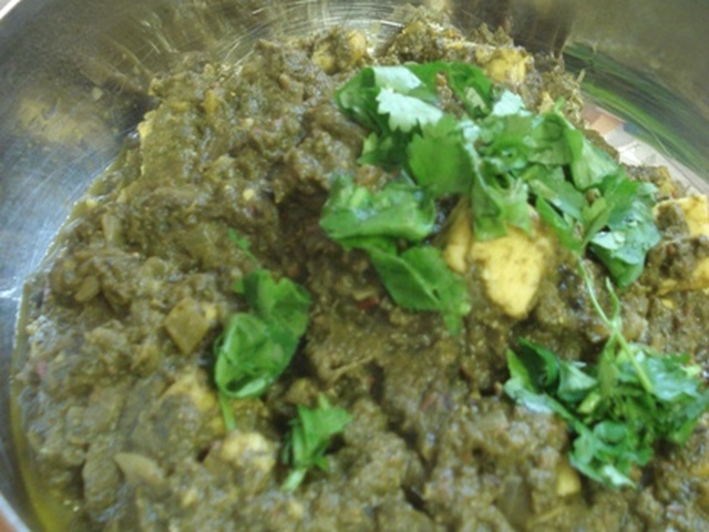 インドのほうれん草カレー サグパニール レシピ 作り方 By プラバール クックパッド 簡単おいしいみんなのレシピが352万品