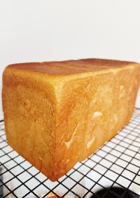 ちょっと甘めの食パン(2斤サイズ)