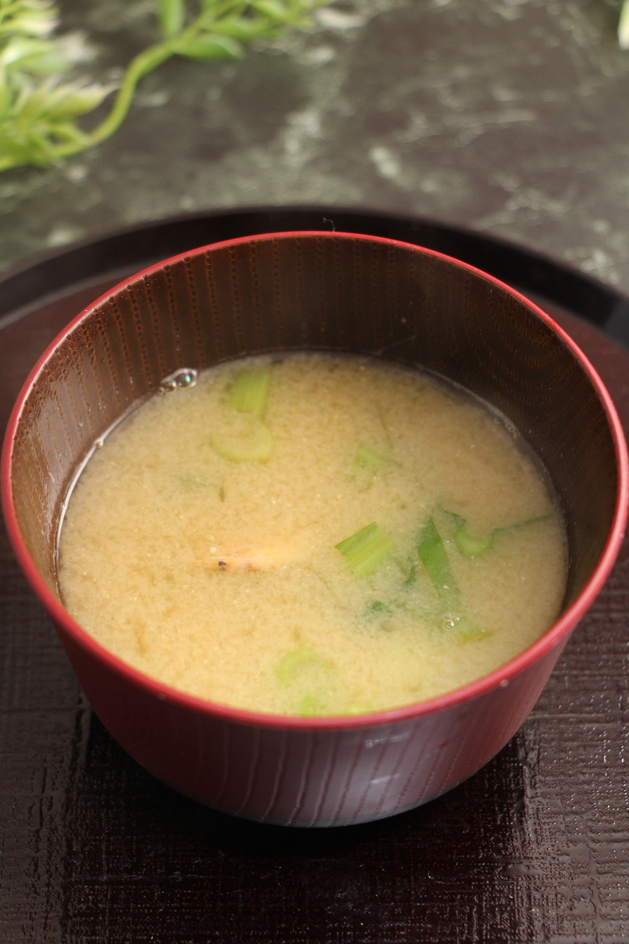 簡単！桜海老と小松菜のお味噌汁の画像
