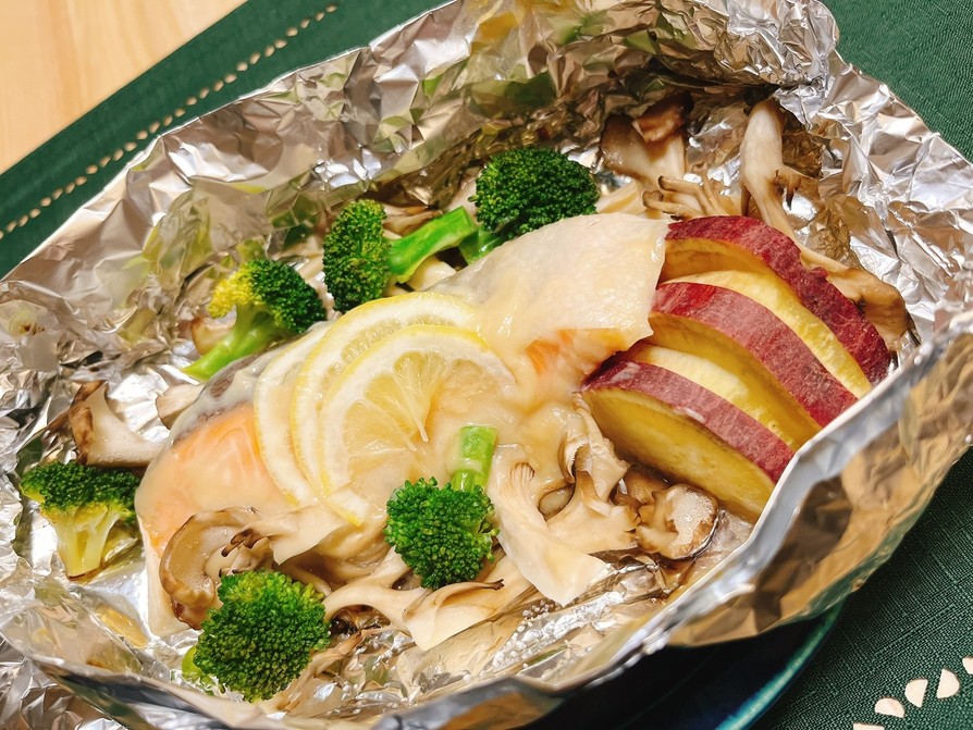 鮭のホイル焼き　西京味噌風味の画像