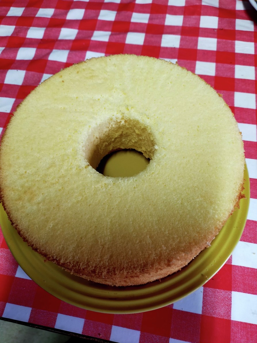 柚子の酸っぱさがポイントシフォンケーキ！の画像