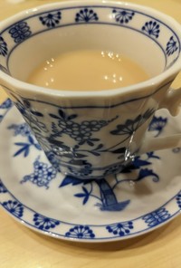 蜂蜜と練乳を入れたルイボスティーor紅茶