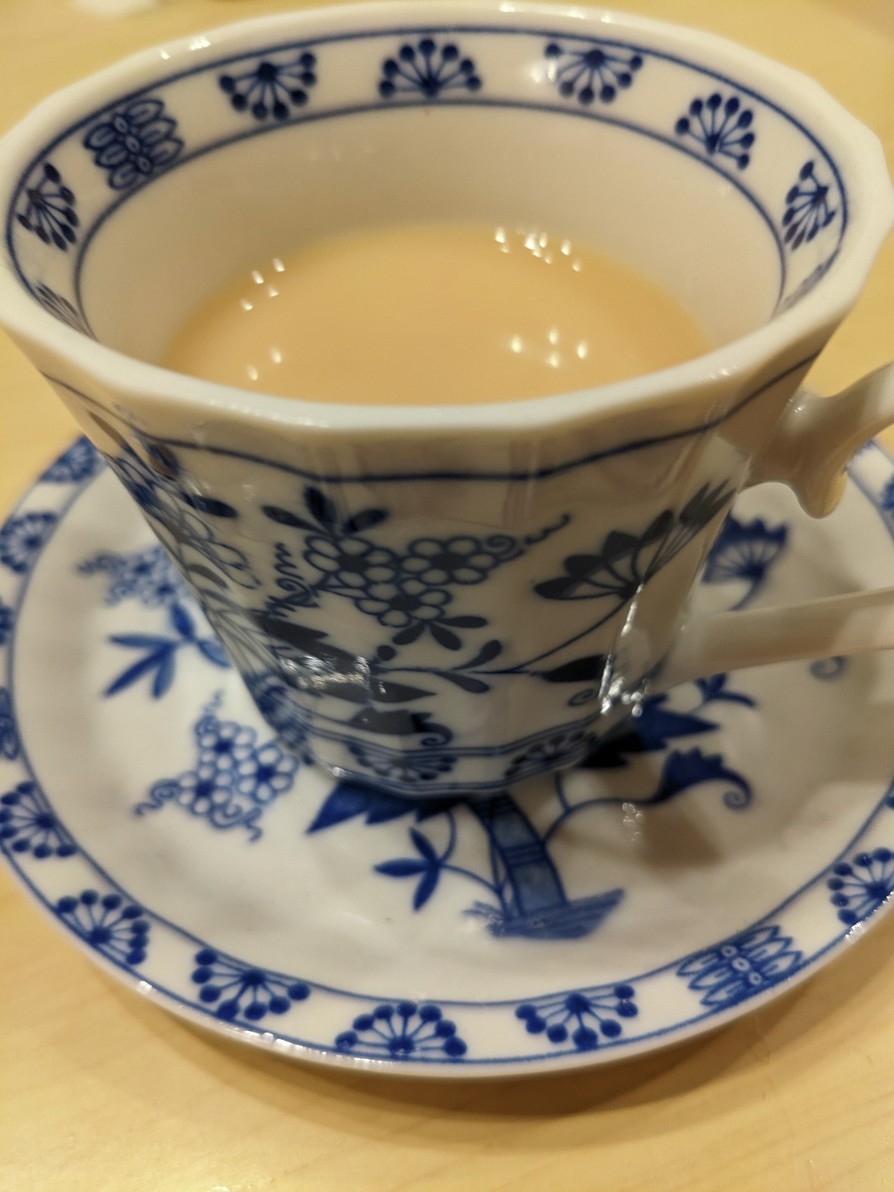 蜂蜜と練乳を入れたルイボスティーor紅茶の画像