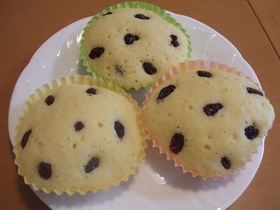 簡単♪ホットケーキミックスで蒸しパン