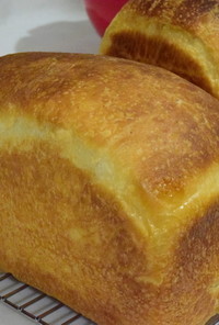 米こうじ酵母の山型食パン