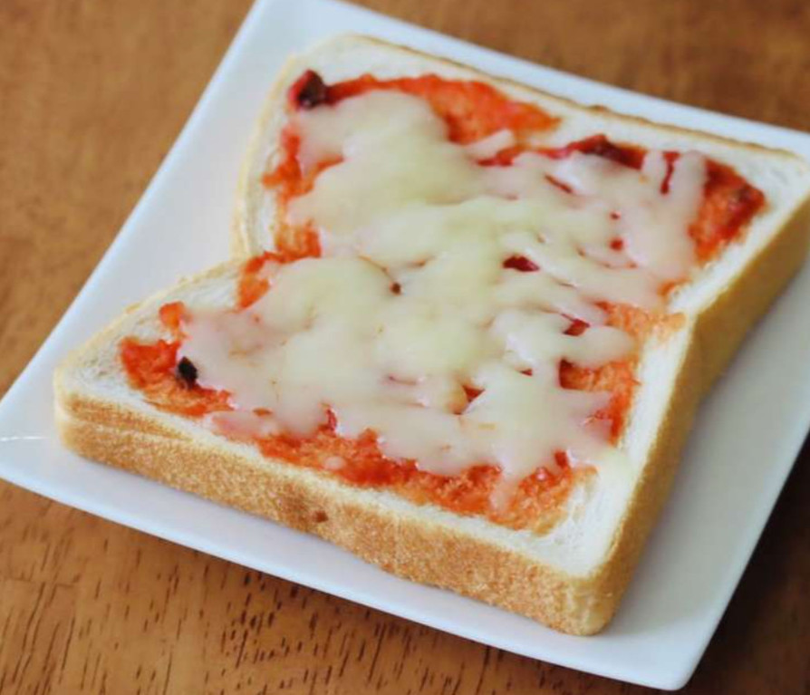 チーズとろ～り♡ピザトーストの画像
