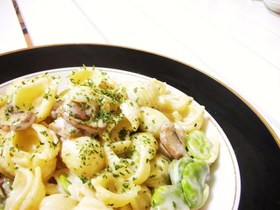 そら豆とマッシュルームのパスタ