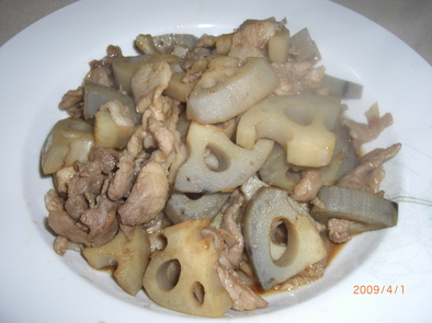 レンコンと豚肉の炒め物の写真