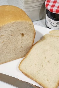 塩麹と米粉の食パン（強力粉配合）