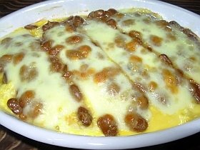 熱々ふわふわ♪豆腐&卵の納豆グラタン