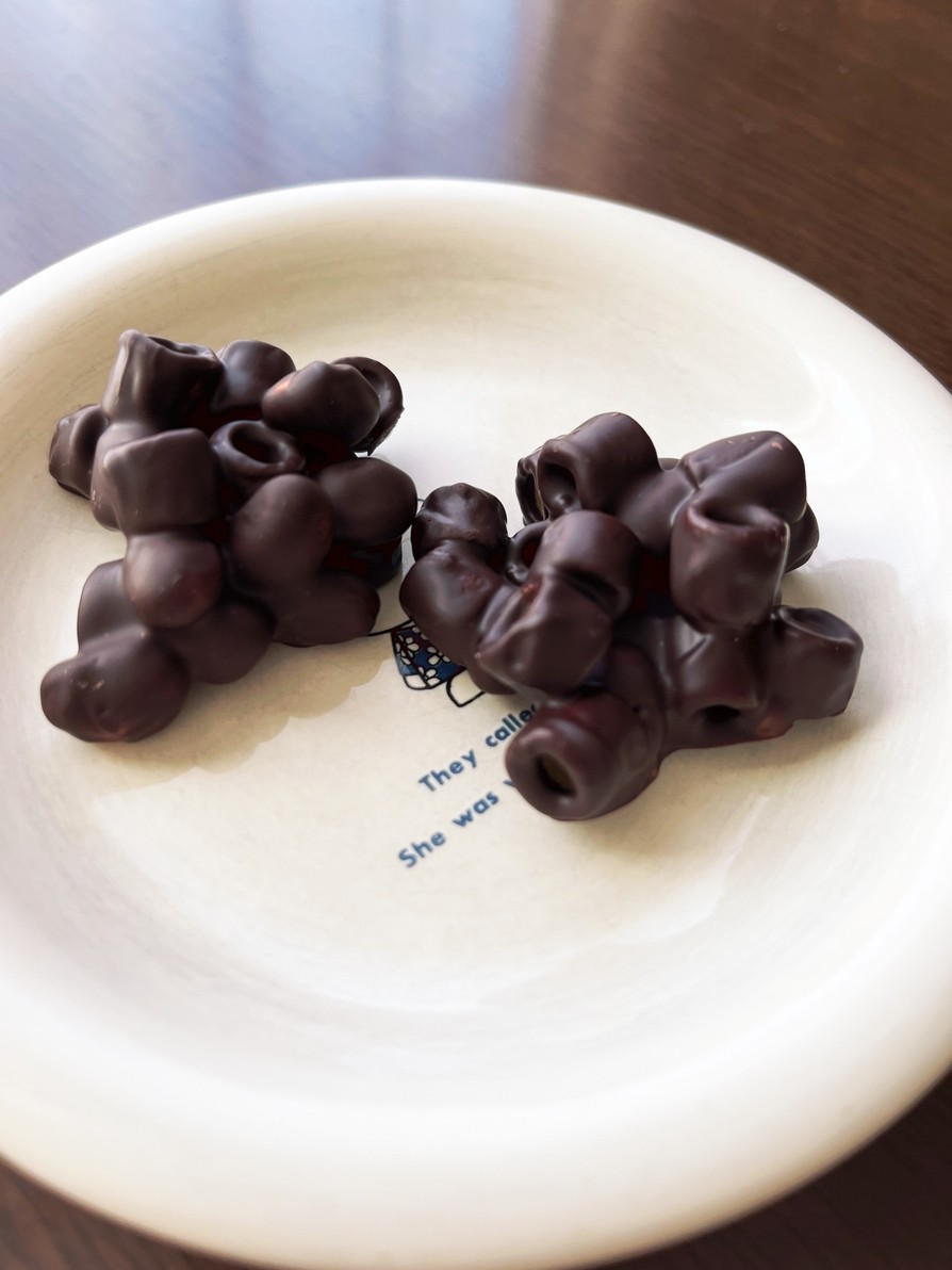 こつぶポテコと大豆のチョコレートの画像