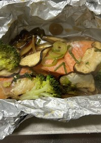 好きな野菜で簡単！鮭のホイル焼き