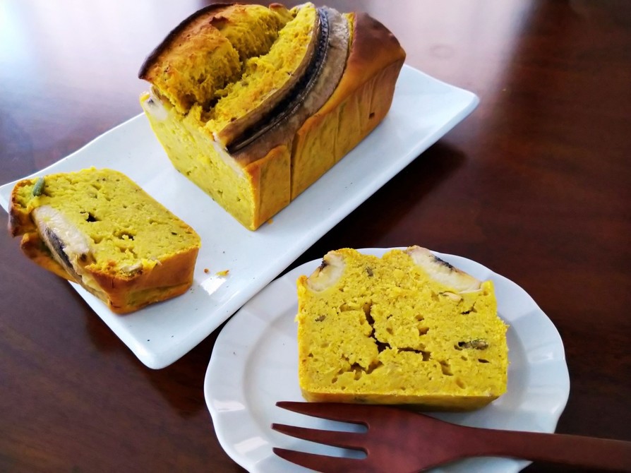 ターメリックバナナ米粉パウンドケーキの画像