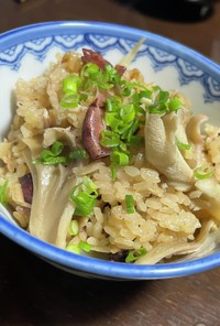生姜風味✨ホタルイカと舞茸の炊き込みご飯