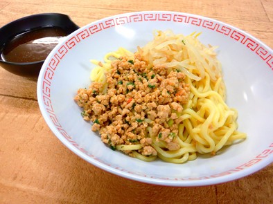 肉味噌麺の写真