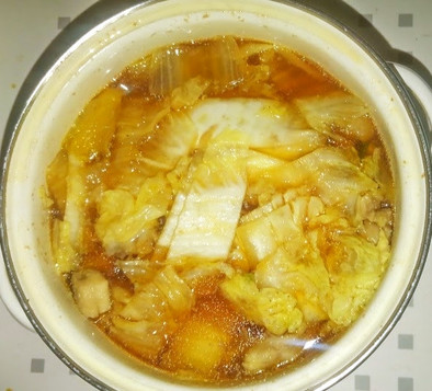 超シンプル白菜と鶏肉のこくうま醤油鍋の写真