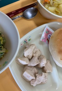 鶏むね肉のうめ～焼き　河内長野市学校給食