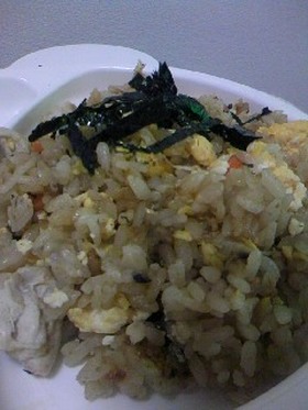 肉じゃが残り汁で炊き込みチャーハン。