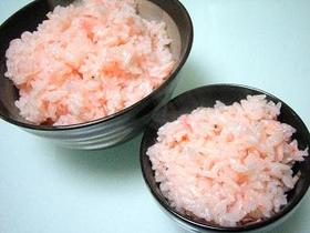 超簡単♪お花見に…桜海老の炊き込みご飯!
