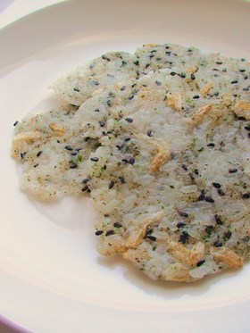 ♬離乳食にも ご飯でおせんべい♬
