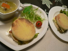 朝にぴったりイングリッシュマフィンサンド