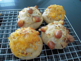 Bialy(ビアリー)オニオンチーズパン