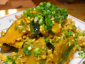 ご飯もビールもすすむよ!麻婆かぼちゃ