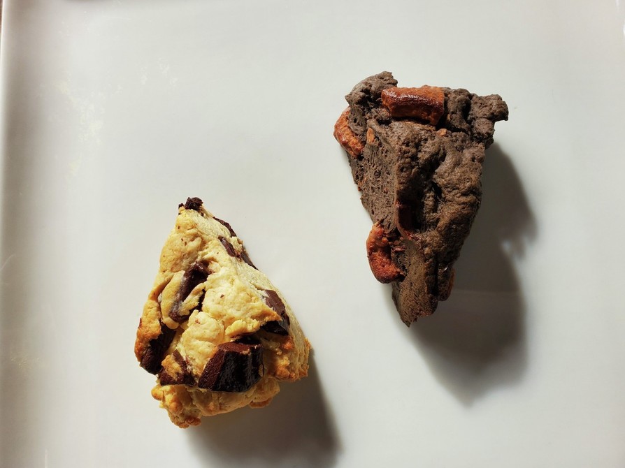 ホットケーキミックスチョコスコーン2種の画像