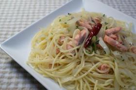 新たまねぎとサーモンのパスタ