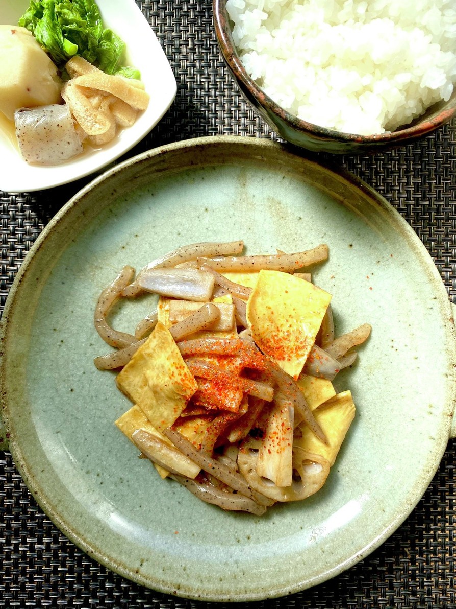 湯葉とレンコンの中華炒め定食の画像