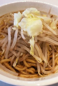 【濃厚】チーズカレー混ぜ麺
