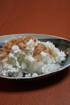 新たまねぎとカッテージチーズのサラダ