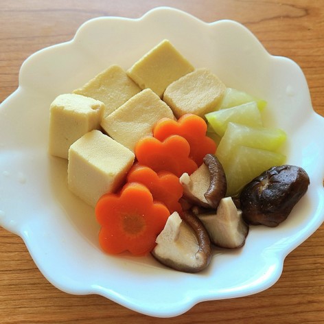 高野豆腐と野菜の含め煮　
