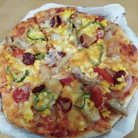 チキン野菜ピザ