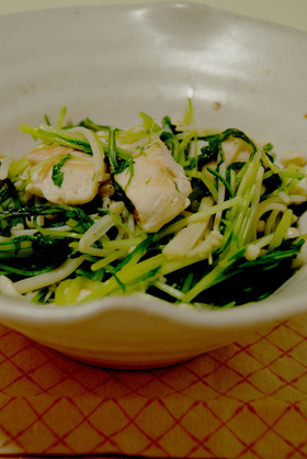 鶏と水菜で爽やかレモン炒め