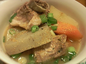 味噌仕立ての煮物