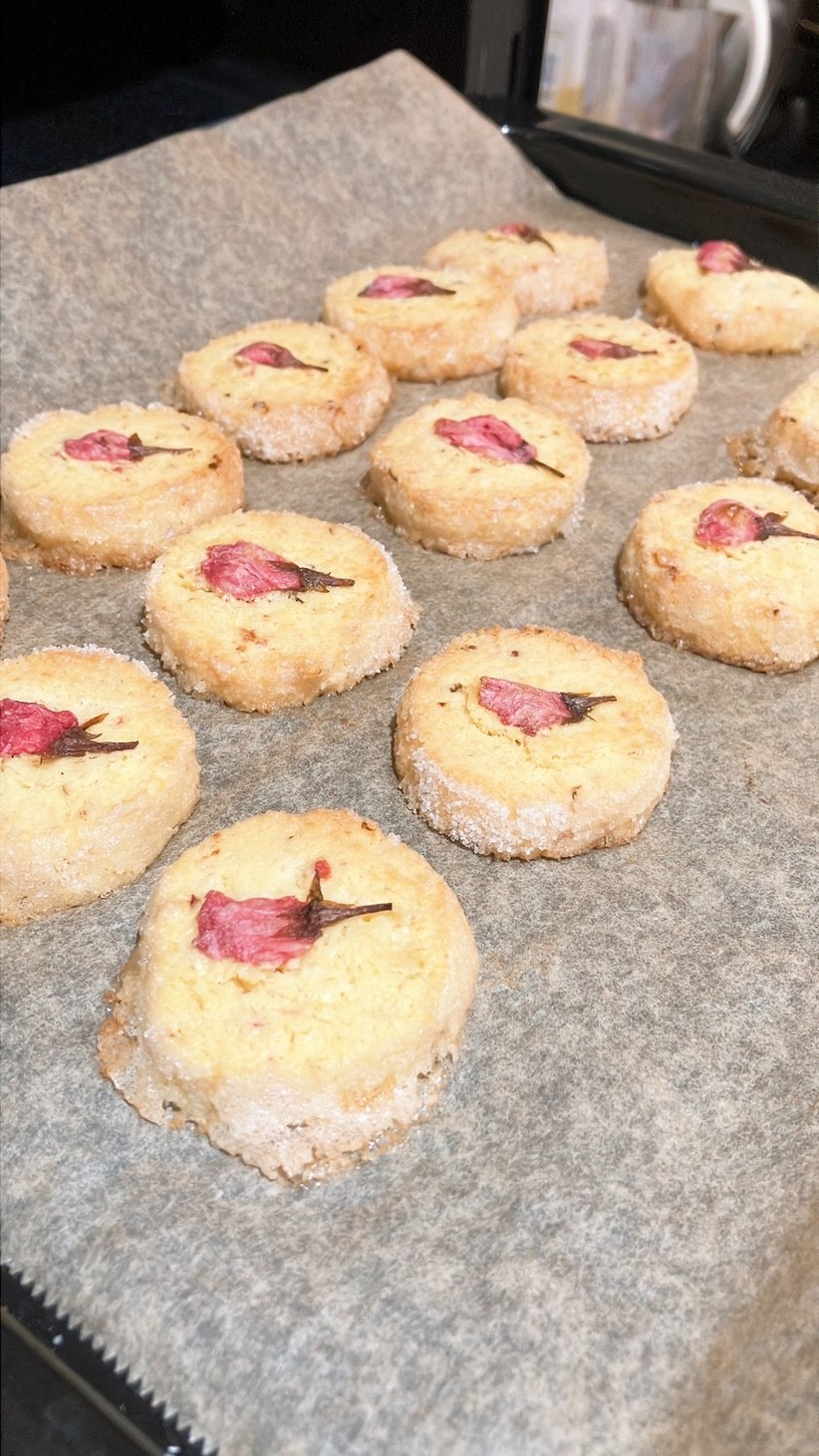 桜のクッキーの画像